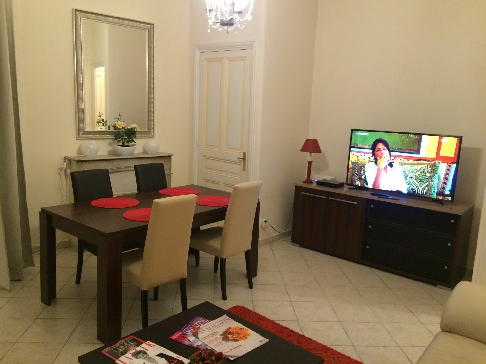 Location In Apartamento